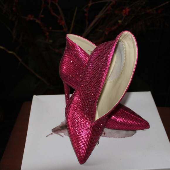 NWT! Jessica Simpson Pointy-Toe Rhinestone Booties - Picture 2 of 6